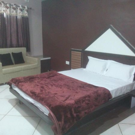 Hotel Palash Regency Bhagor 外观 照片