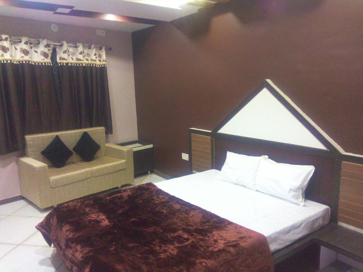 Hotel Palash Regency Bhagor 外观 照片